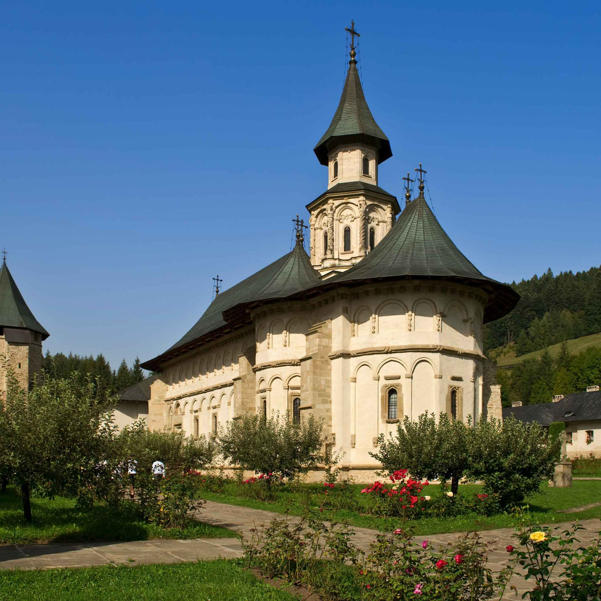 3 Zile în Bucovina: Pe urmele istoriei, între Sfinți zugrăviți și meșteri populari