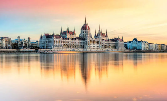 Circuit Capitalele Imperiale: Budapesta, Viena, Praga și Bratislava!