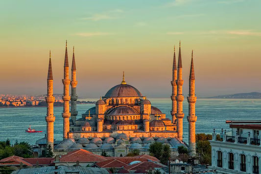 Circuit cu Autocarul: Istanbul – Răscrucea imperiilor, între Europa și Asia! 🇹🇷
